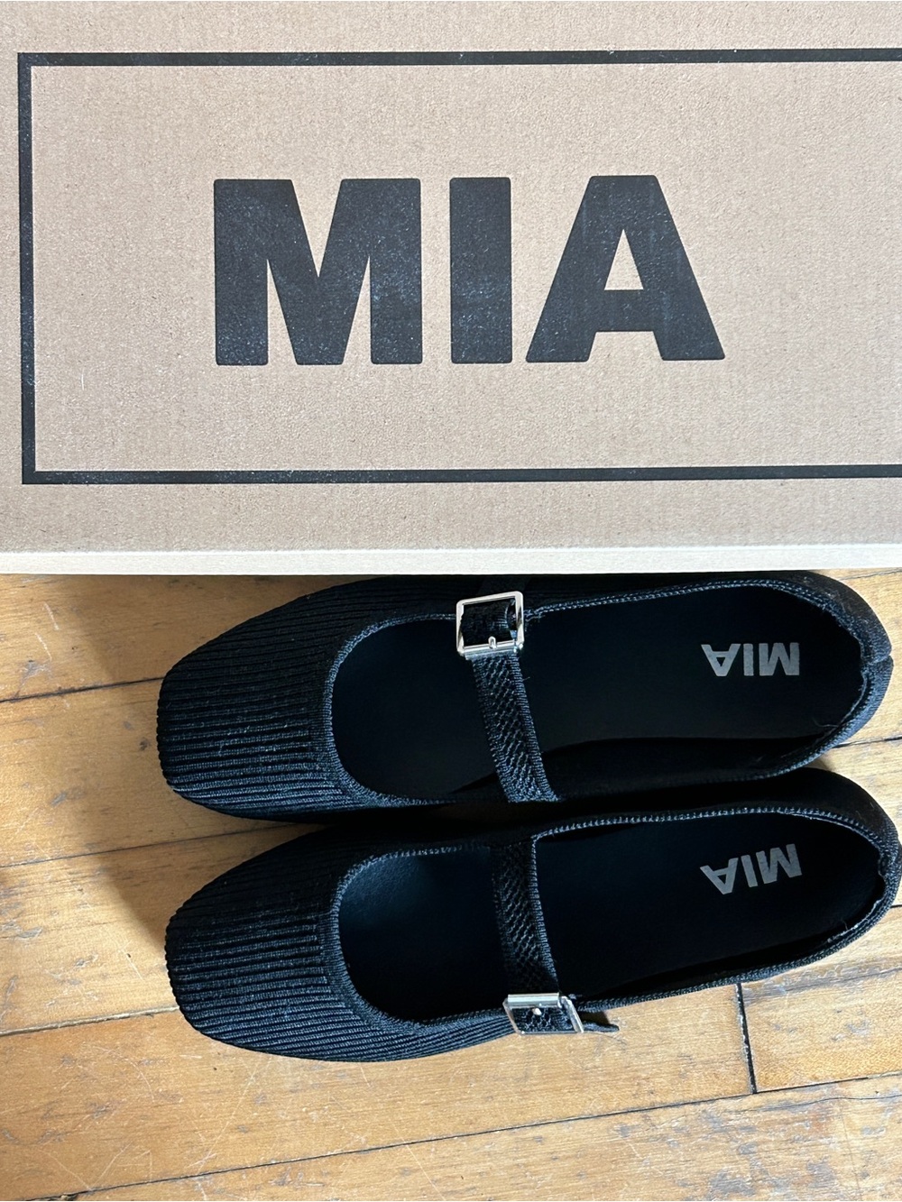 MIA Women's Mary Jane Brita Flats Black